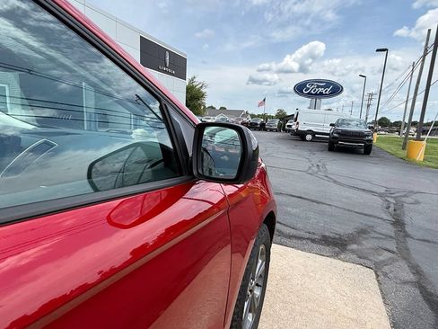 Certified 2023 Ford Edge SEL w/ Sport Appearance Package AWD/4WD image 11