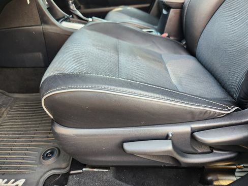 Used 2016 Toyota Corolla S FWD image 27