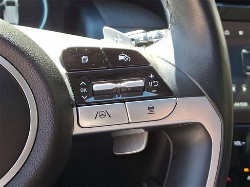 Used 2022 Hyundai Tucson Limited image 23
