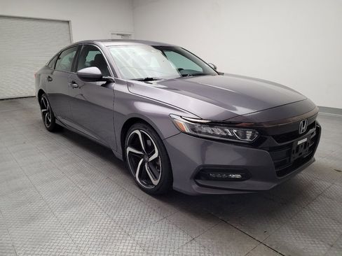Used 2018 Honda Accord Sport image 13