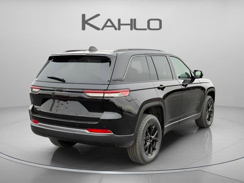 New 2026 Jeep Grand Cherokee Altitude AWD/4WD image 5