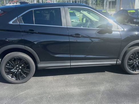 Used 2024 Mitsubishi Eclipse Cross LE AWD/4WD image 9