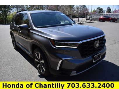 Used 2025 Honda Pilot Touring