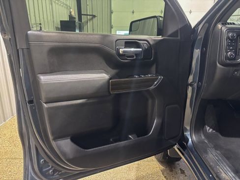 Used 2019 Chevrolet Silverado 1500 LT w/ All-Star Edition image 14