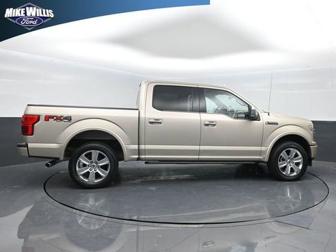 Used 2018 Ford F150 Platinum w/ Equipment Group 701A Luxury AWD/4WD image 8