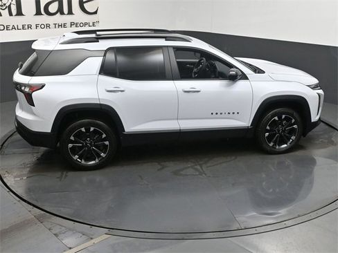 New 2026 Chevrolet Equinox RS w/ Convenience Package III image 17