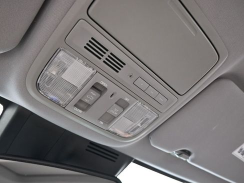 Used 2017 Honda CR-V EX-L image 30