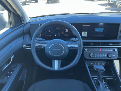 New 2026 Hyundai Tucson SE FWD image 23