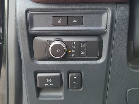 Certified 2022 Ford Expedition Limited AWD/4WD image 24