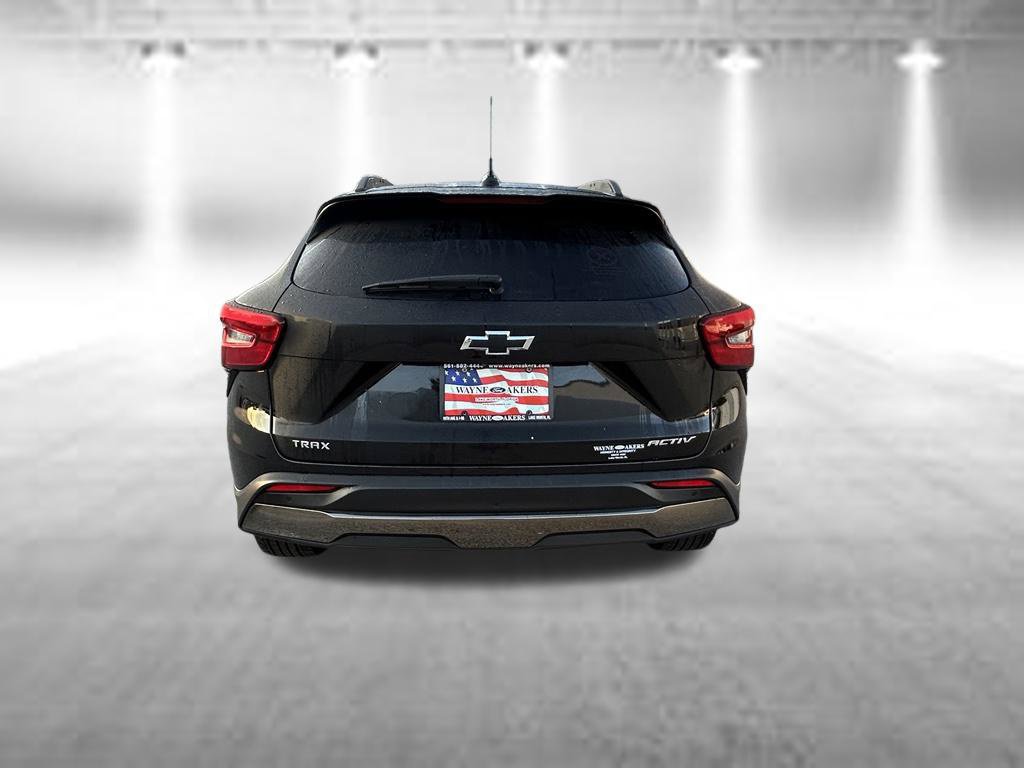 Used 2024 Chevrolet Trax ACTIV w/ Driver Confidence Package FWD image 5