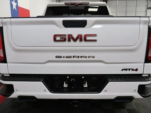 Used 2021 GMC Sierra 1500 AT4 w/ AT4 Premium Package AWD/4WD image 25