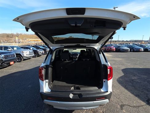 Used 2023 GMC Acadia SLT w/ Trailering Package image 33