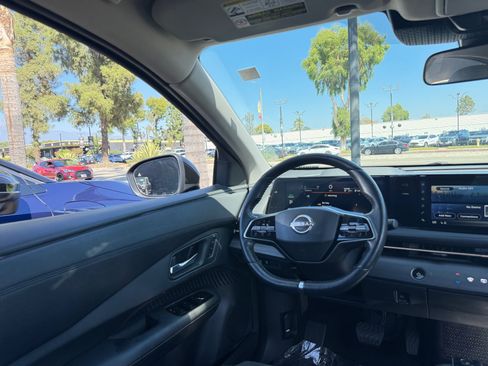 Used 2023 Nissan Ariya FWD image 22