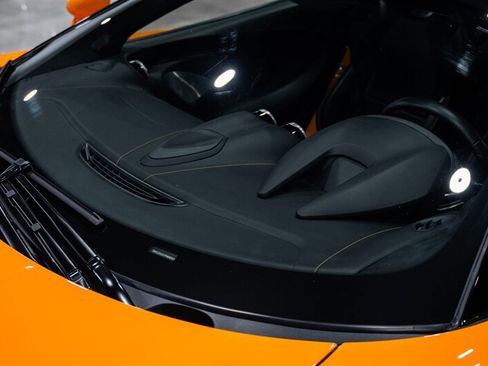 Used 2023 McLaren GT RWD image 55
