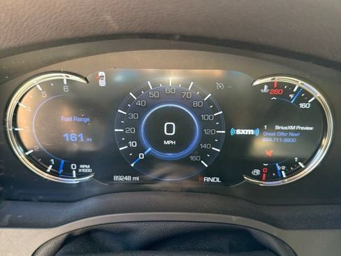 Used 2020 Cadillac Escalade Luxury AWD/4WD image 13