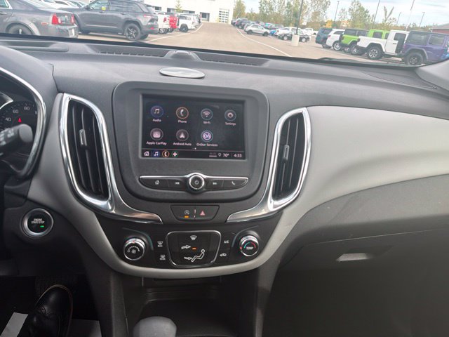 Used 2024 Chevrolet Equinox LT FWD image 11