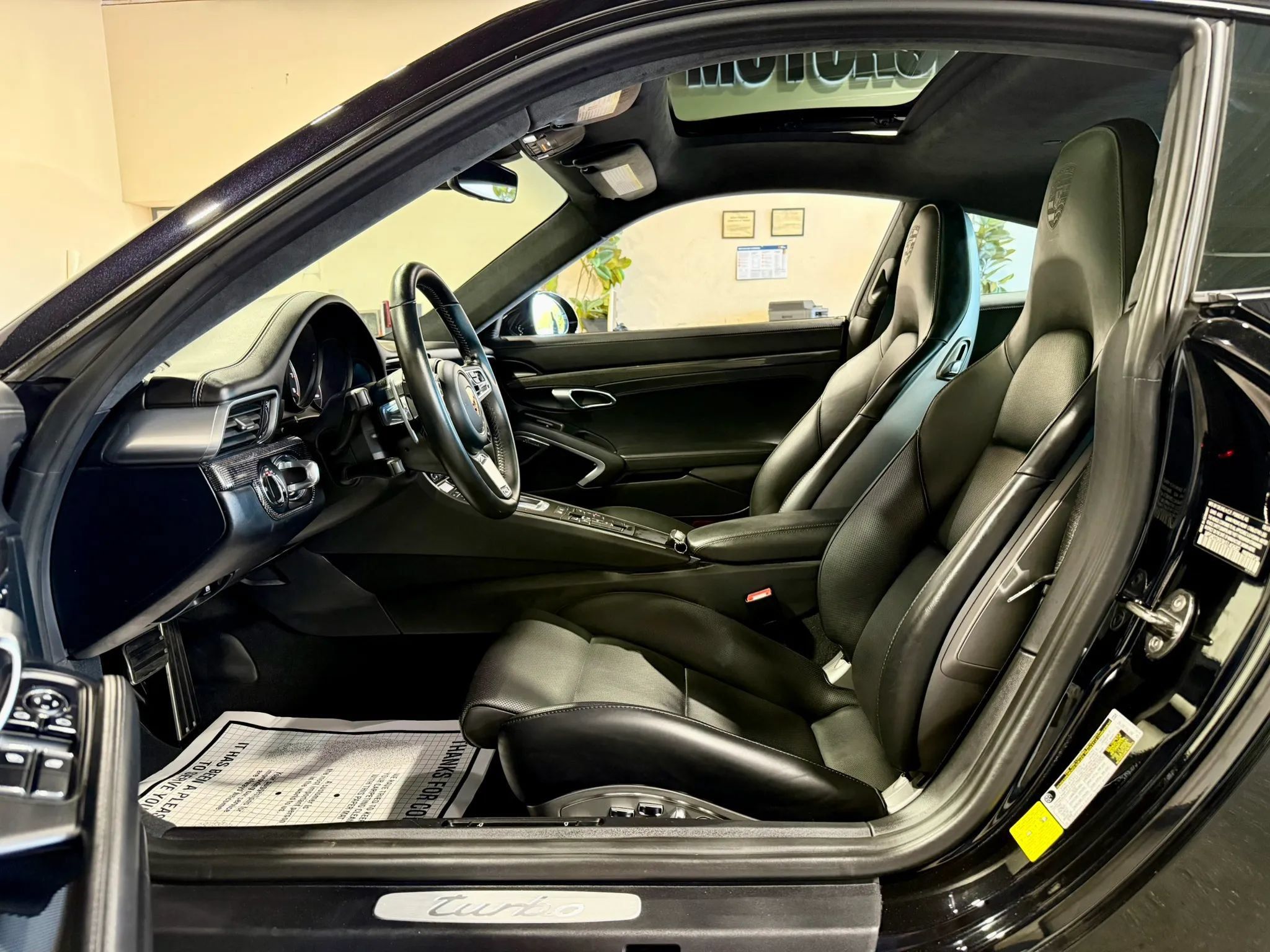 Used 2019 Porsche 911 4 Coupe AWD/4WD image 13