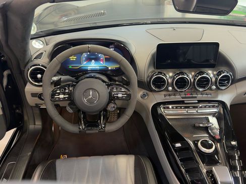 Used 2020 Mercedes-Benz AMG GT R image 13