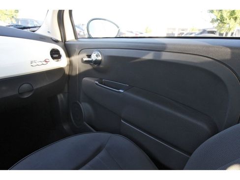 Used 2012 FIAT 500 Lounge w/ Convenience Group image 13