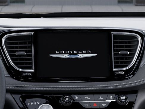 New 2026 Chrysler Pacifica Select FWD image 18