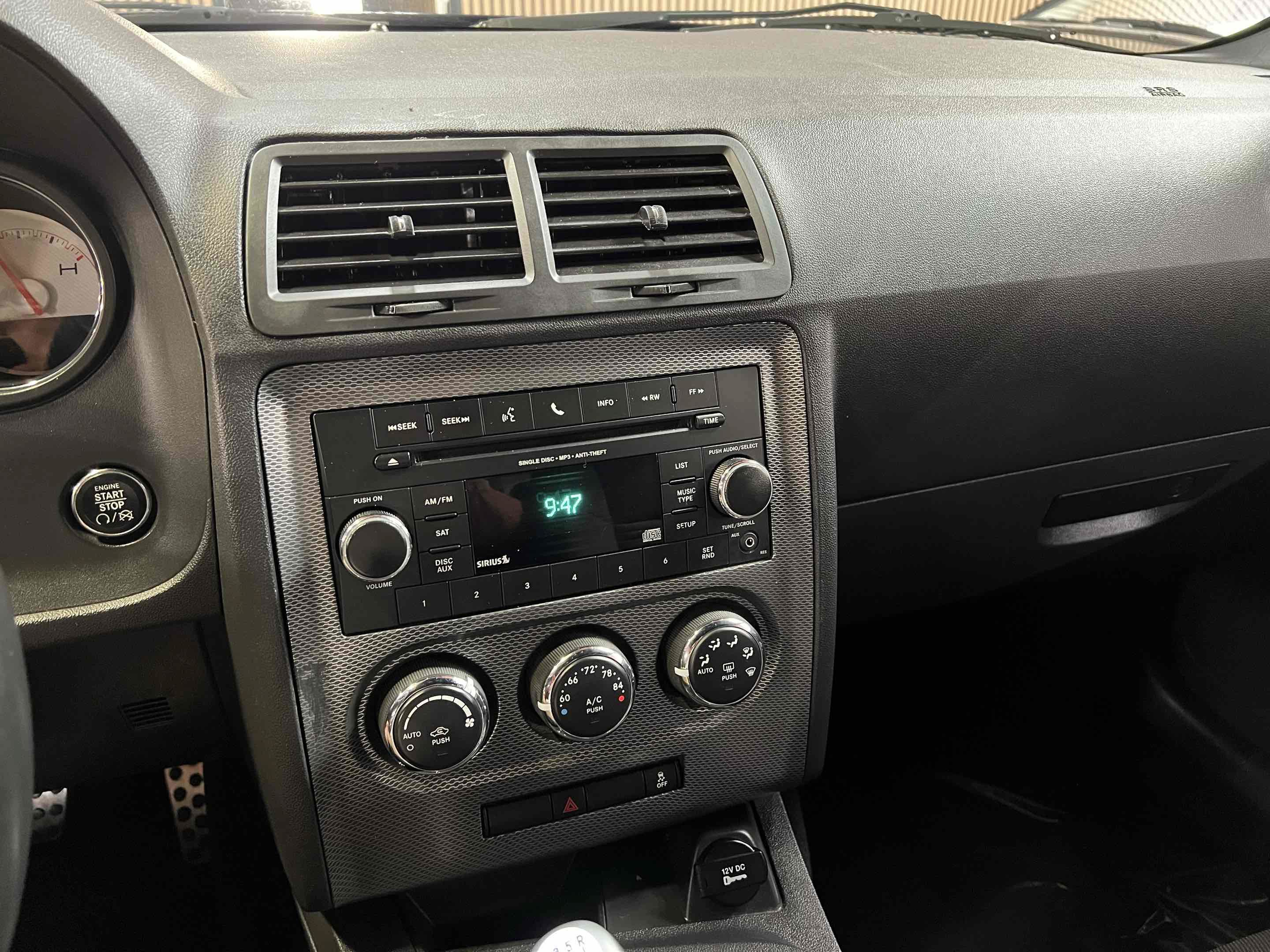 Used 2014 Dodge Challenger R/T RWD image 46