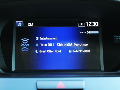 Used 2017 Acura TLX image 15