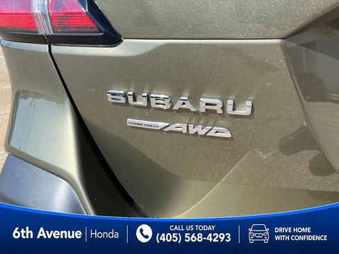Used 2025 Subaru Outback Premium AWD/4WD image 13
