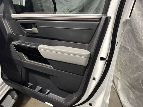 Used 2023 Toyota Tundra Limited w/ Power Package image 7