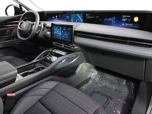 New 2026 Lincoln Nautilus Reserve image 15