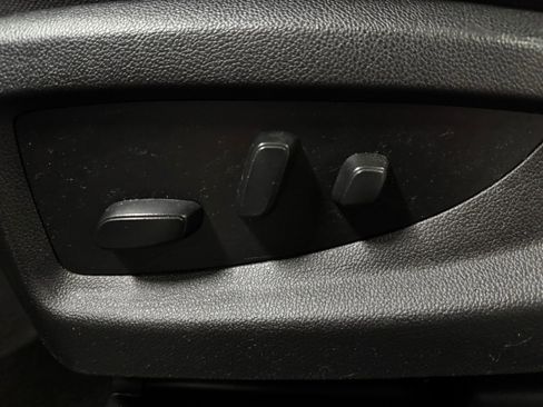 Used 2018 GMC Sierra 1500 SLE w/ Suspension Package, Off-Road AWD/4WD image 26