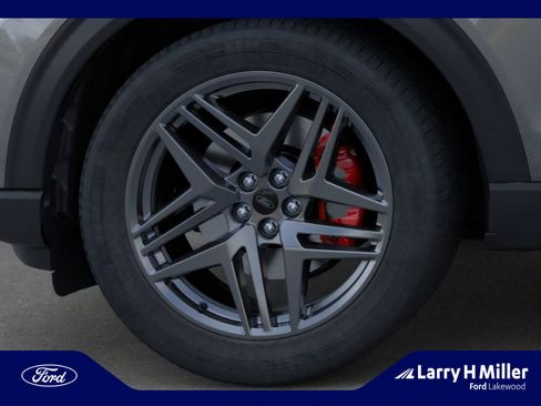 New 2026 Ford Explorer ST-Line w/ ST-Line Street Pack image 19