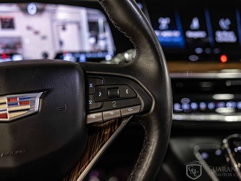 Used 2021 Cadillac Escalade ESV Premium Luxury w/ LPO, Floor Liner Package AWD/4WD image 27