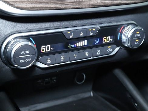 Certified 2022 Nissan Altima 2.5 Platinum image 32