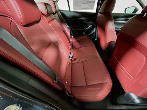 Used 2025 MAZDA MAZDA3 s image 21