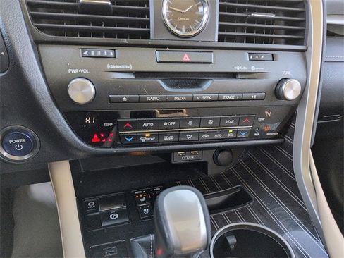 Used 2022 Lexus RX 450hL Luxury image 25