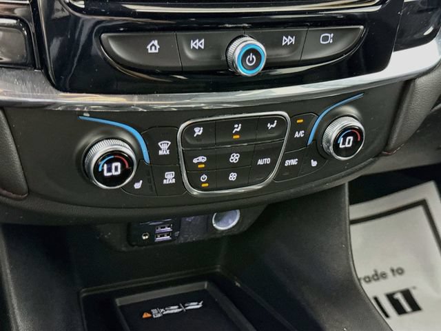 Used 2023 Chevrolet Traverse RS w/ LPO, Floor Liner Package FWD image 16