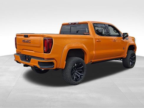 Used 2025 GMC Sierra 1500 AT4 w/ AT4 Premium Package AWD/4WD image 6