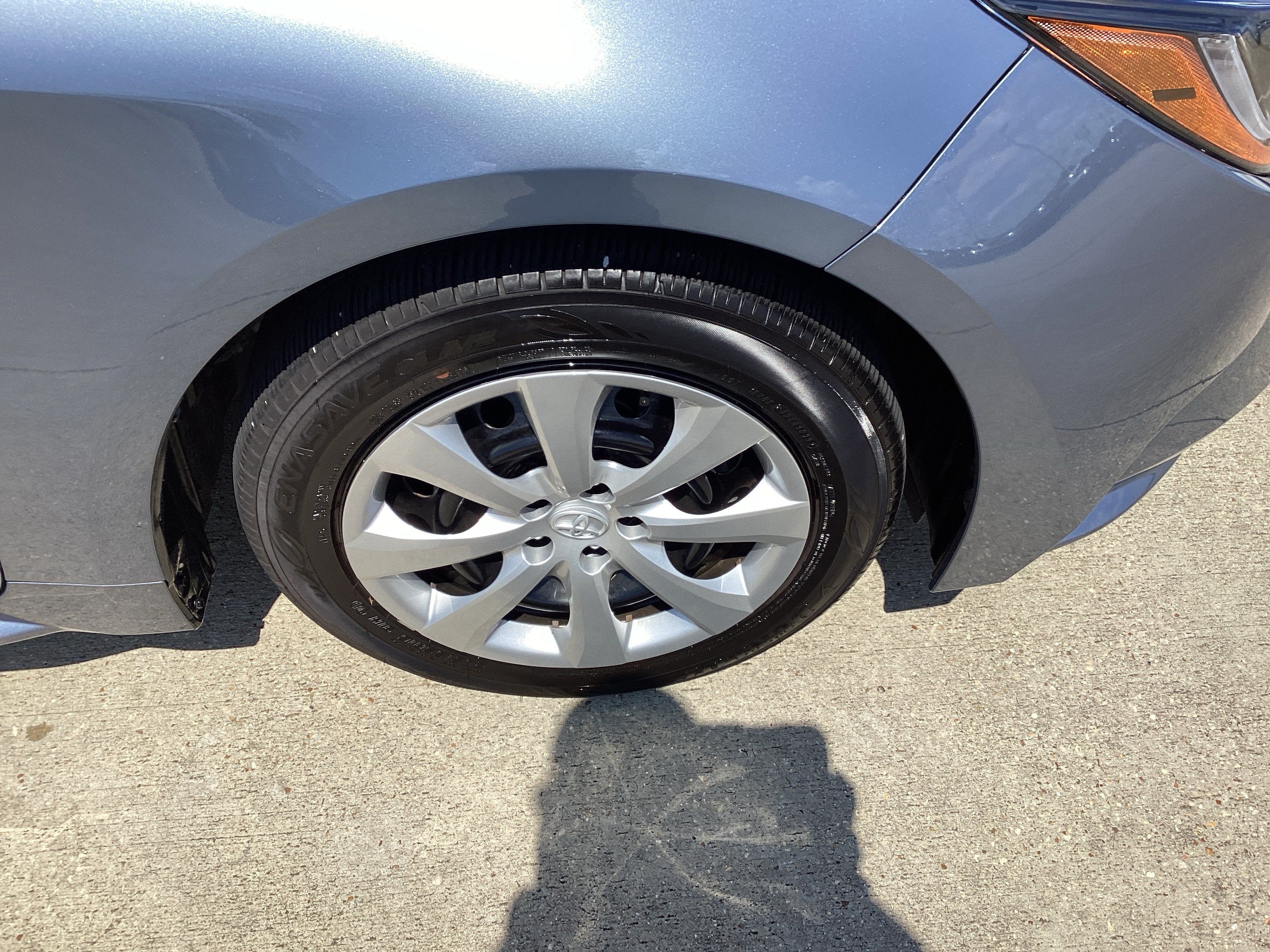 Used 2026 Toyota Corolla LE FWD image 9
