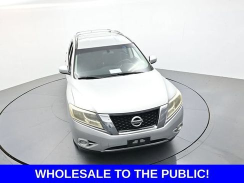 Used 2014 Nissan Pathfinder SV FWD image 38