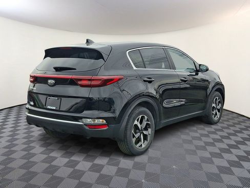 Used 2022 Kia Sportage LX image 6