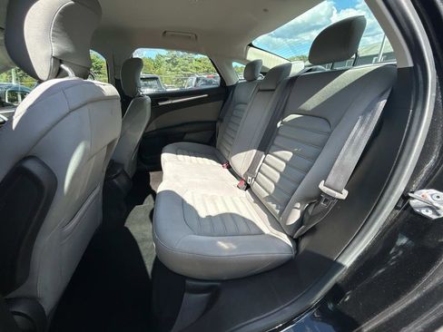 Used 2014 Ford Fusion S image 13