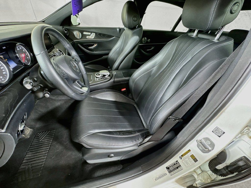 Used 2018 Mercedes-Benz E 300 image 24