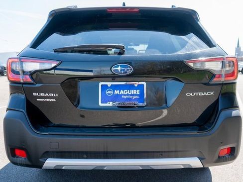 Used 2025 Subaru Outback Limited AWD/4WD image 7