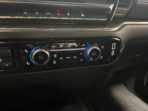 Used 2023 GMC Sierra 1500 SLE w/ LPO, GMC Protection Package AWD/4WD image 28