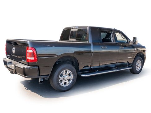 Used 2024 RAM 2500 Laramie image 7