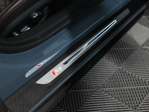 Used 2020 Audi R8 V10 performance image 24