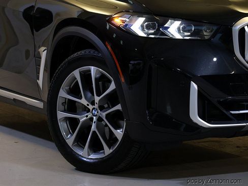 Certified 2024 BMW X5 xDrive40i w/ Executive Package AWD/4WD image 3