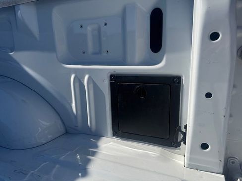 Used 2025 Ford F150 XLT w/ Equipment Group 301A Standard image 17