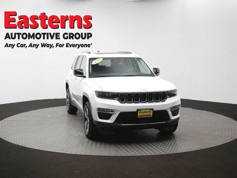 Used 2023 Jeep Grand Cherokee 4WD 4xe image 55