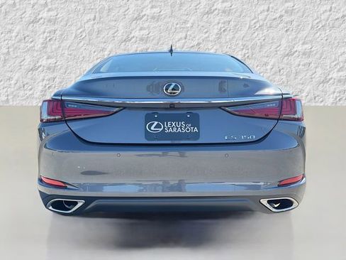 New 2025 Lexus ES 350 w/ Premium Package image 4